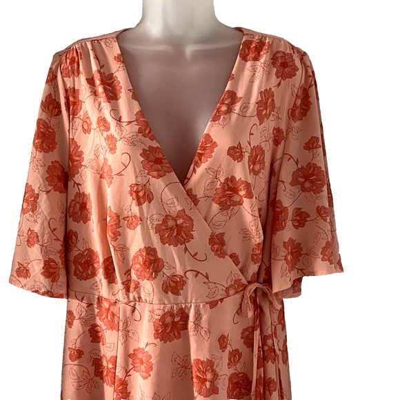 torrid Dresses & Skirts - Torrid Dress Size 20 Floral Faux Wrap Flutter Sleeve Feminine Flowy V Neck Party